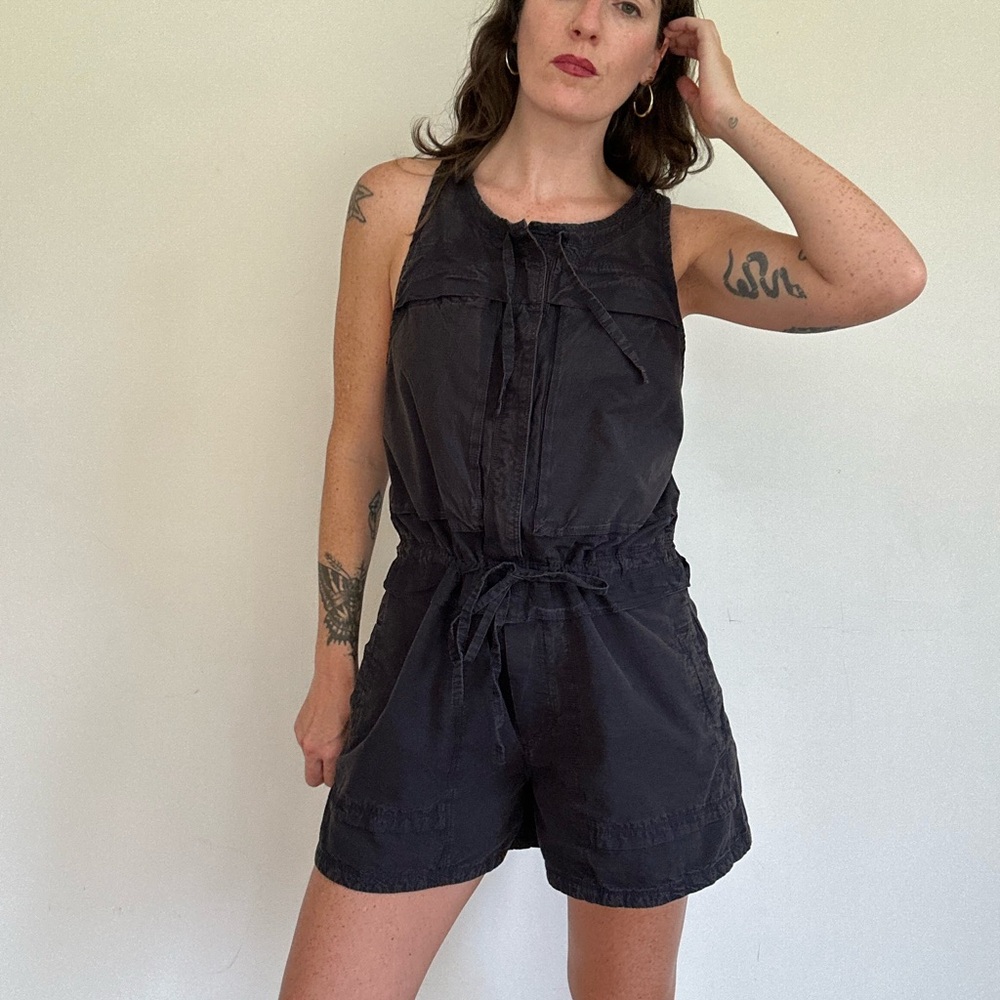 Free people cotton pocket romper. Size small - Picture 7 of 13